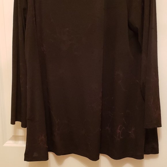 Long sleeve black & pink burnout blouse plus size - Picture 4 of 4